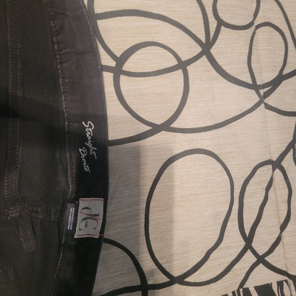 DC Jean's Size 26W  Black, Straight Leg - Picture 4 of 5